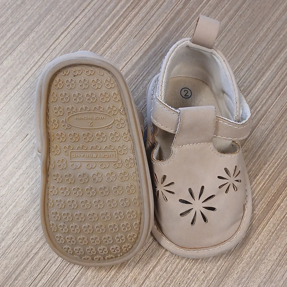 LUCKY BRAND Baby Moccasin Shoes SZ 2